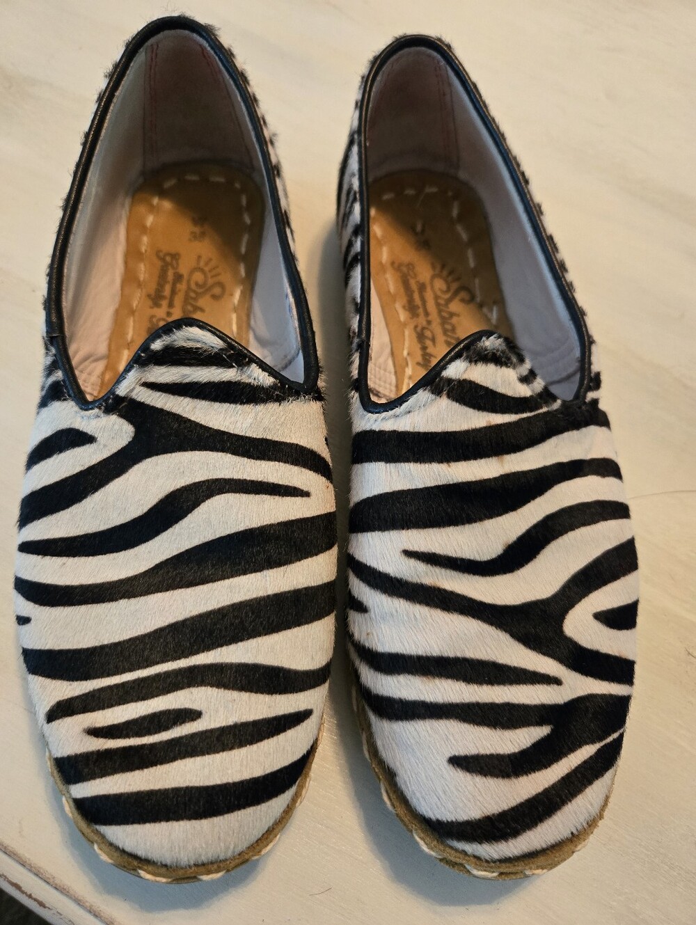 SABAH. Zebra Print Slip-On Flats - Black & White Size W38
